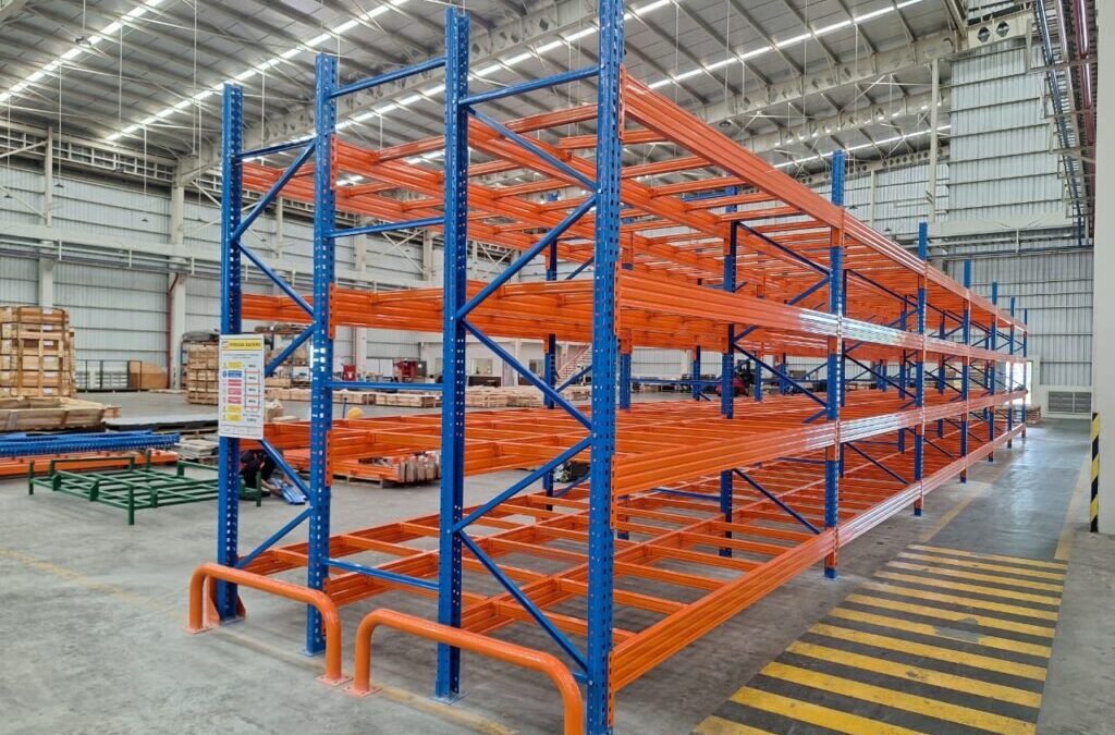Selective Pallet Racking, Pilihan Aman untuk Warehouse dengan Banyak SKU